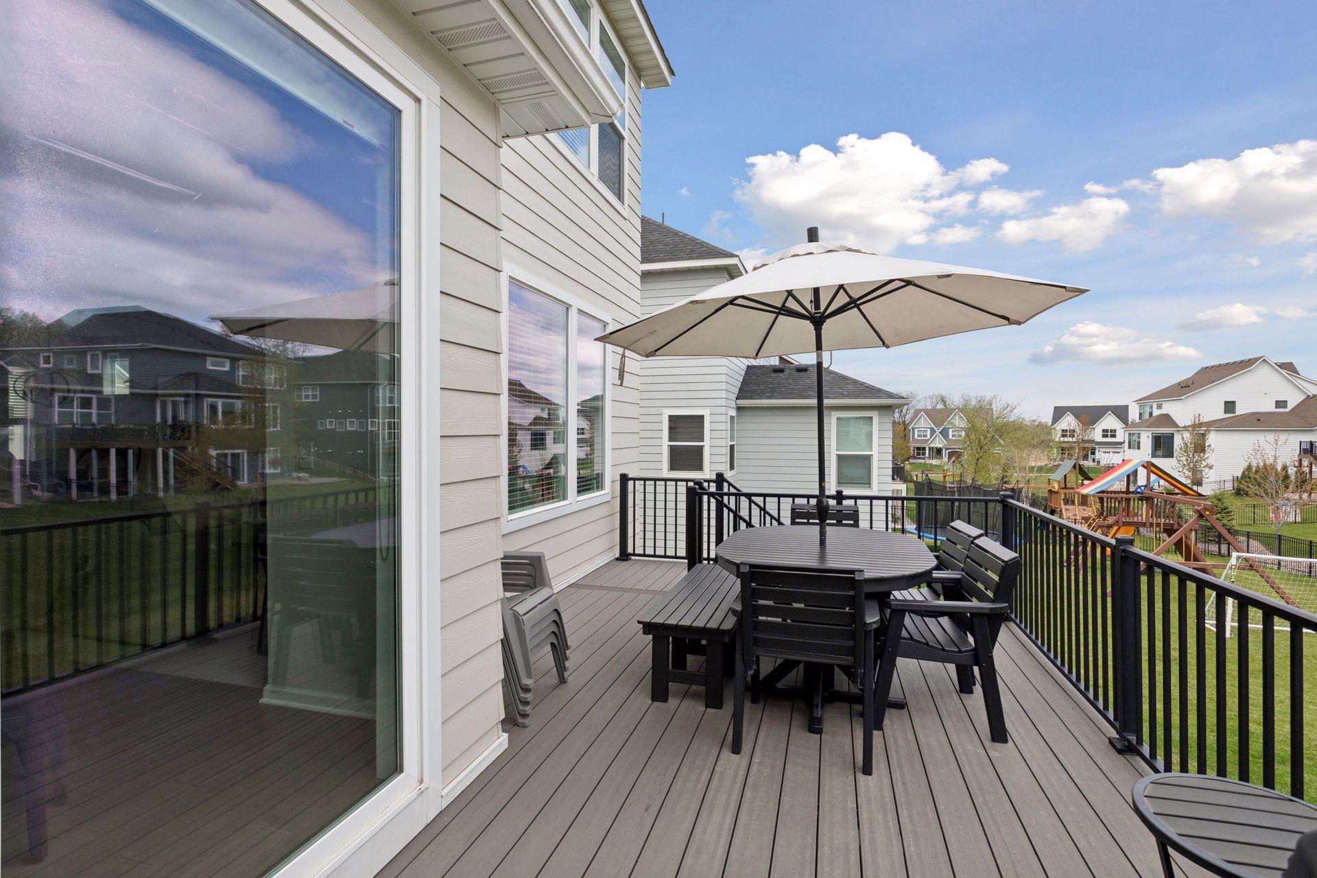 5562 Zircon Lane North - Spacecrafting - 0010.jpg