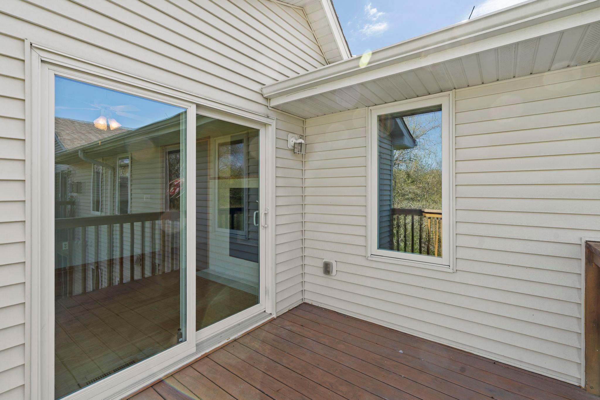 Deck - Main level