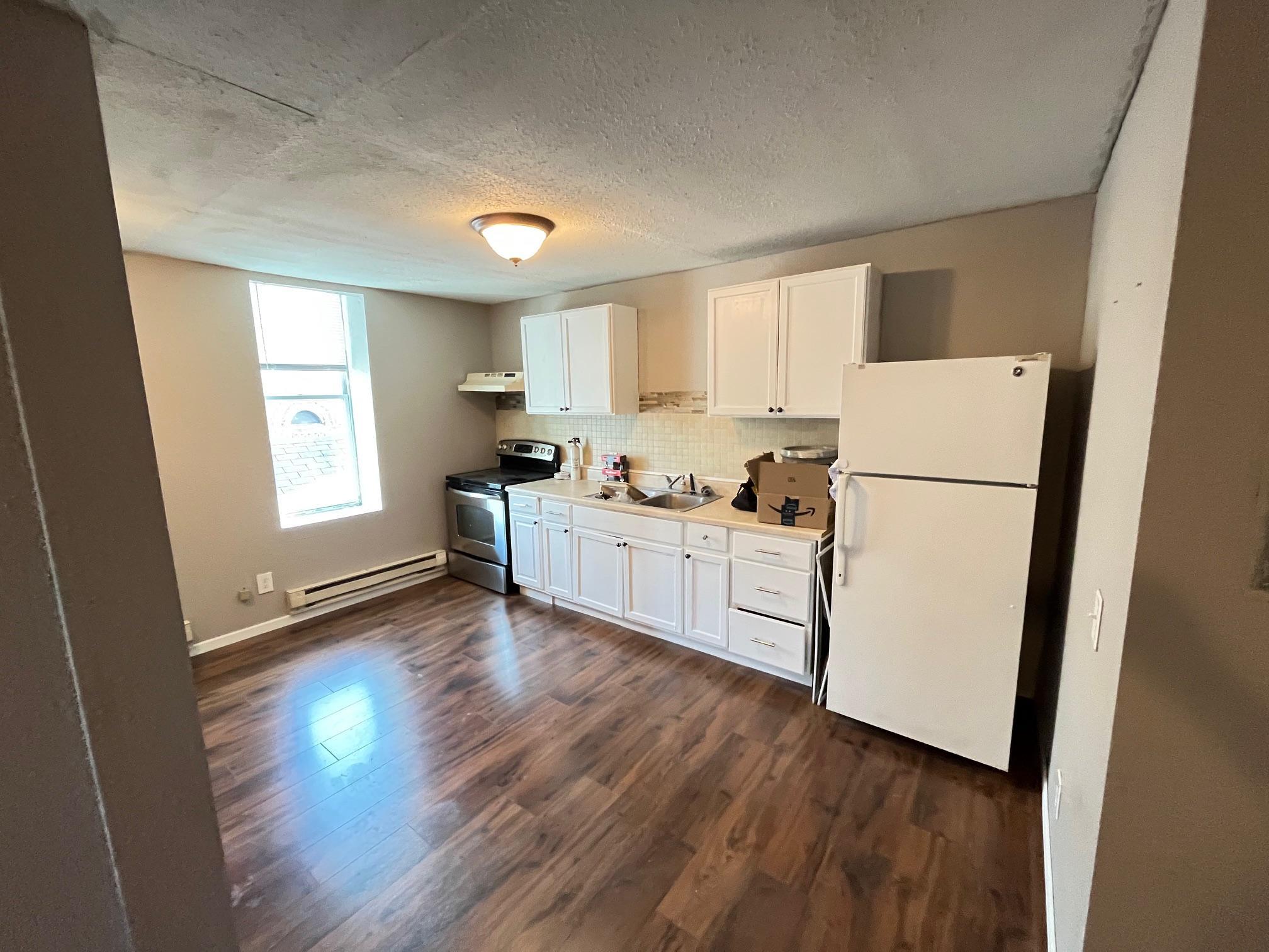 Unit One Kitchen