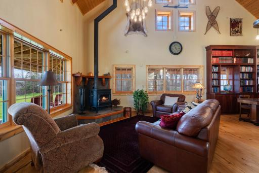 11769 Laurie Road, Floodwood, MN 55736