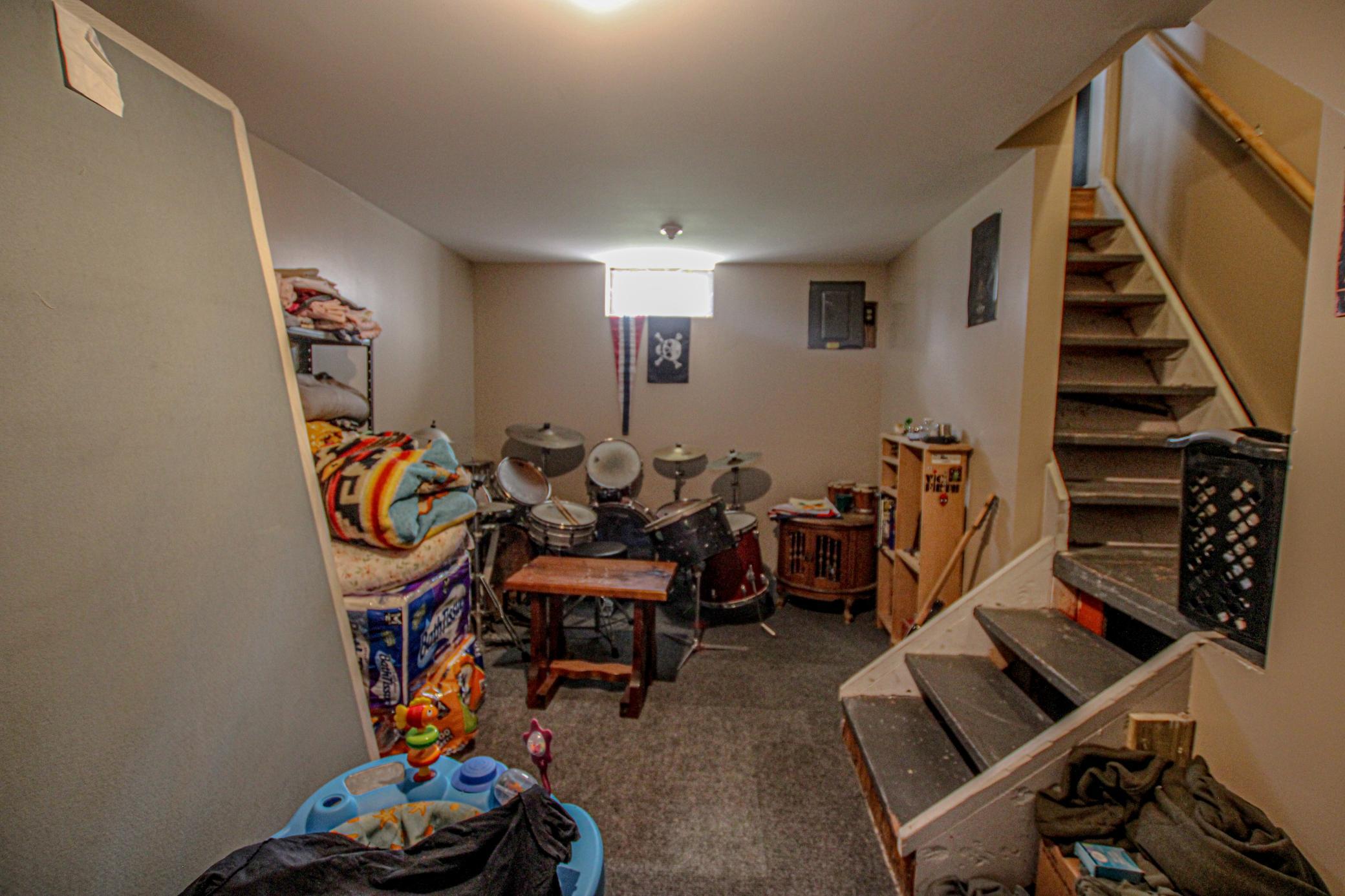 Lower Level Family Room.jpg