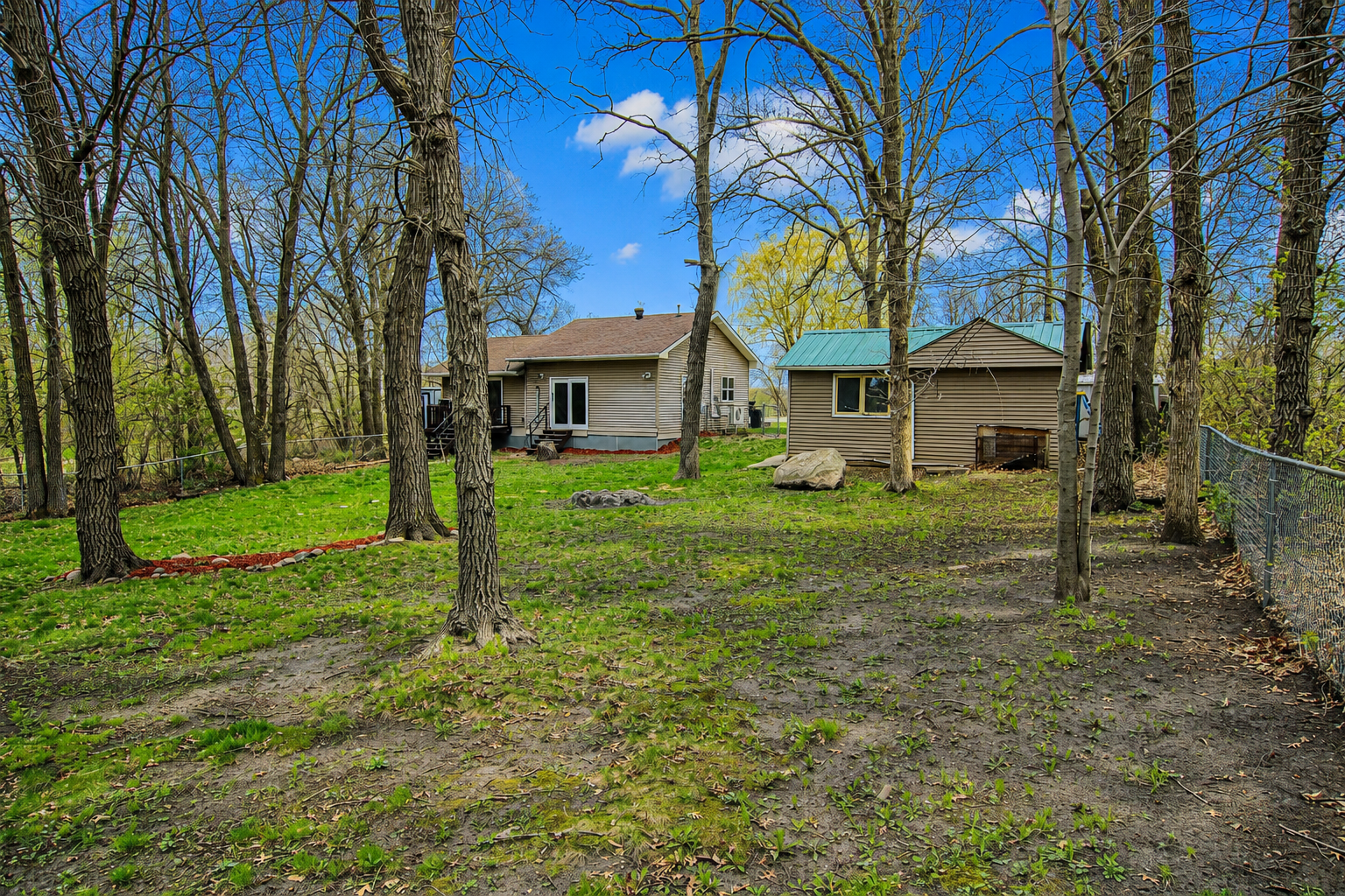 Exterior backyard.png