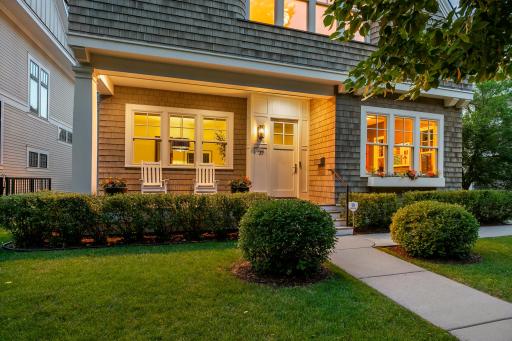 721 Osceola Avenue, Saint Paul, MN 55105