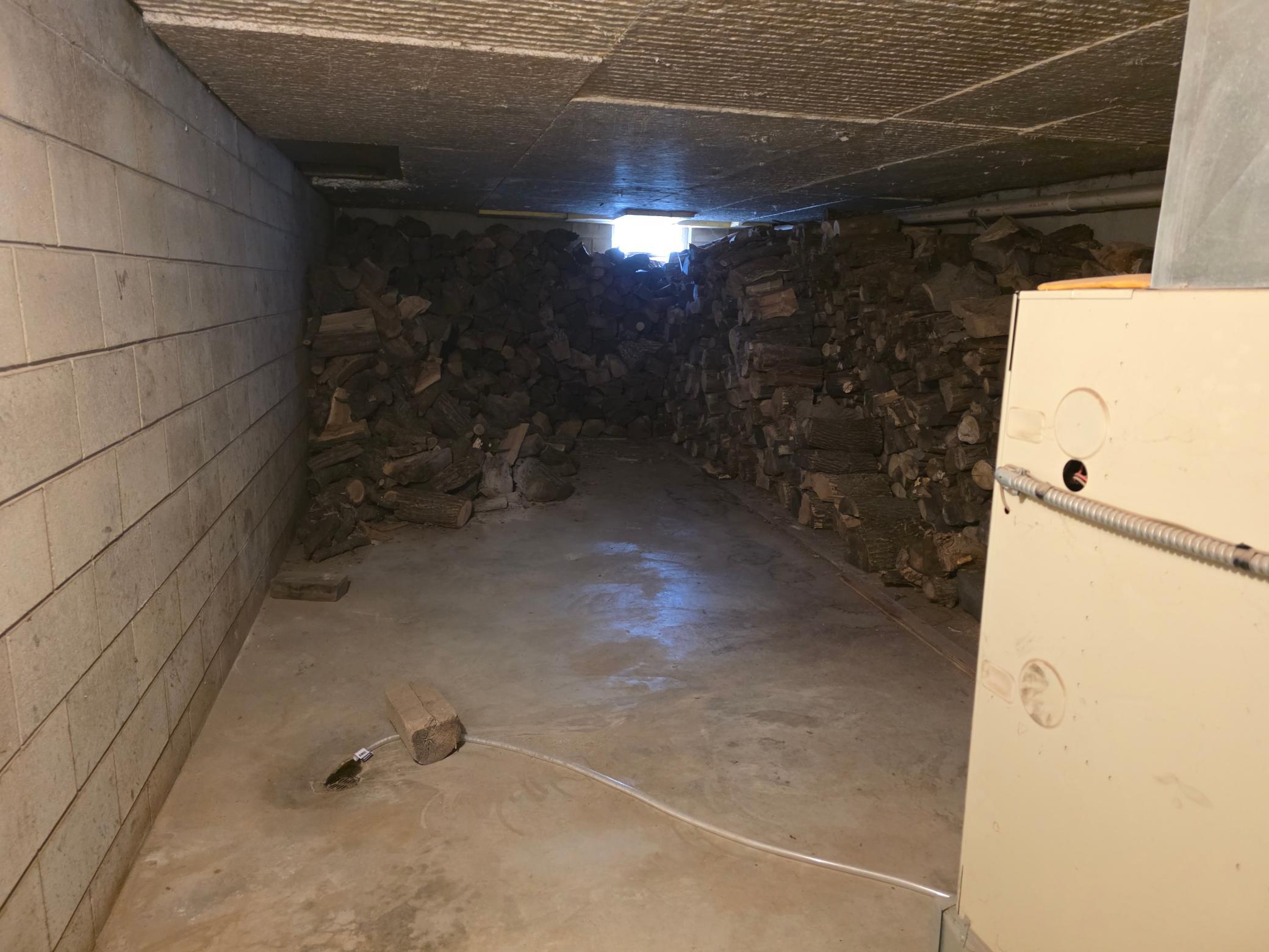 Area to store firewood in Winter