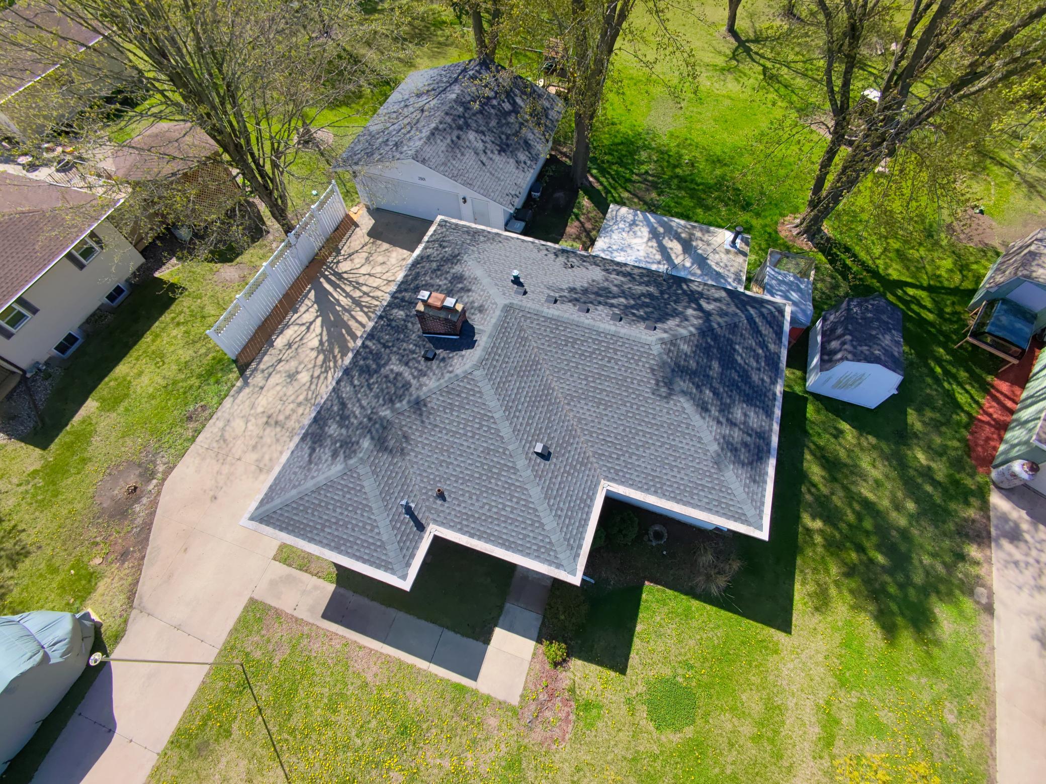 Exterior - Roof Aerial