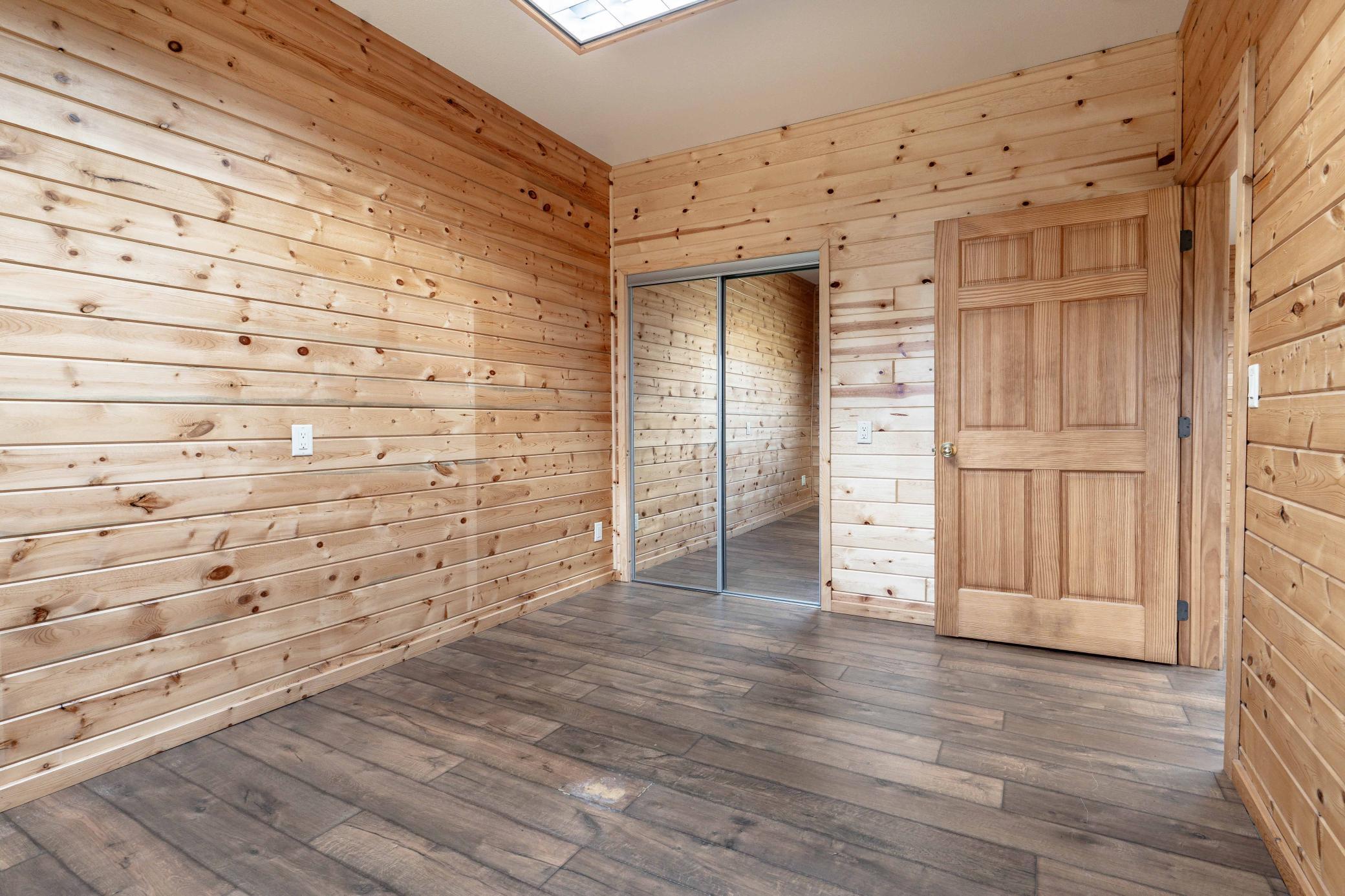 47500 Co HWY 51 Perham-240.jpg