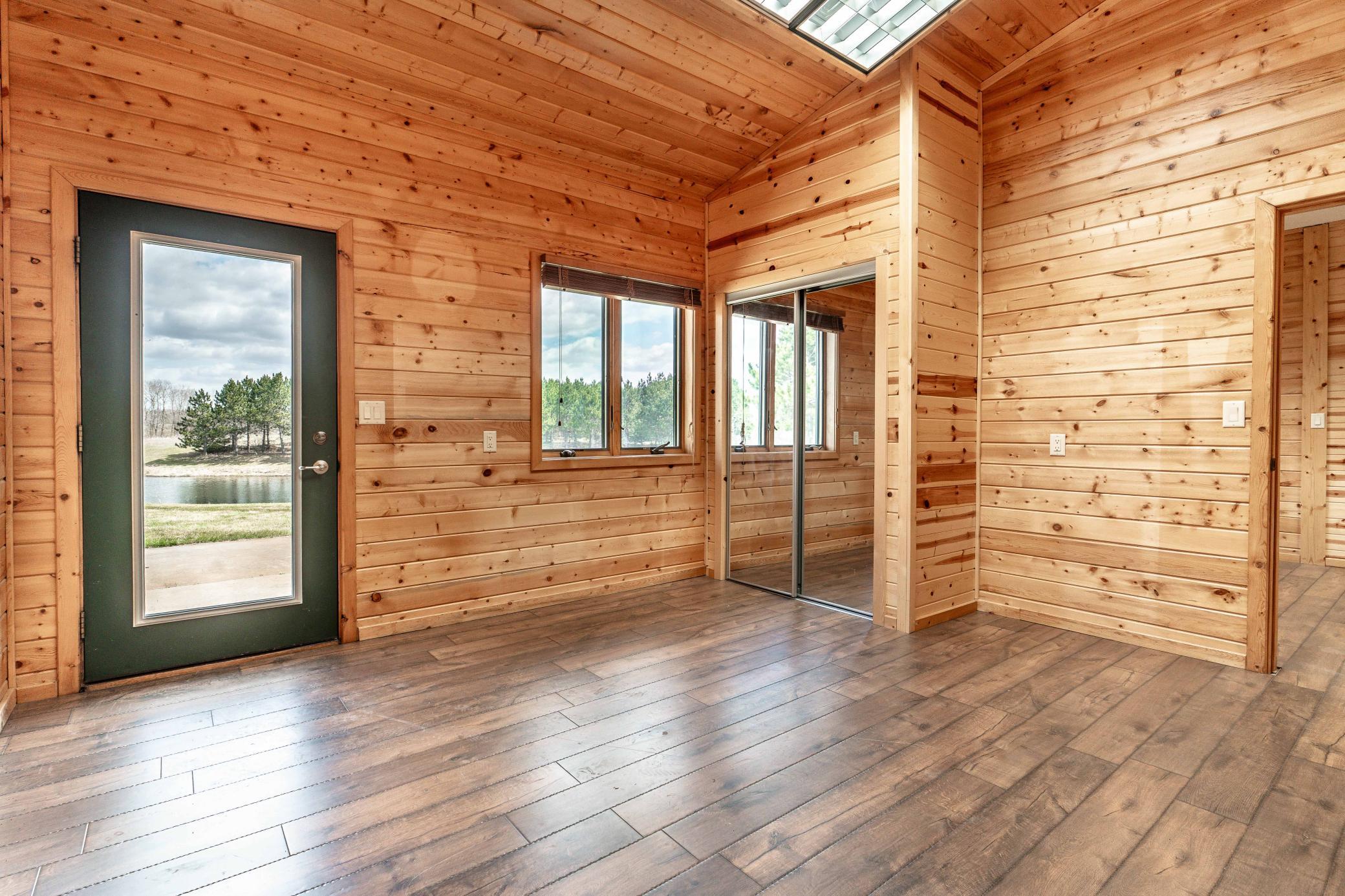 47500 Co HWY 51 Perham-238.jpg