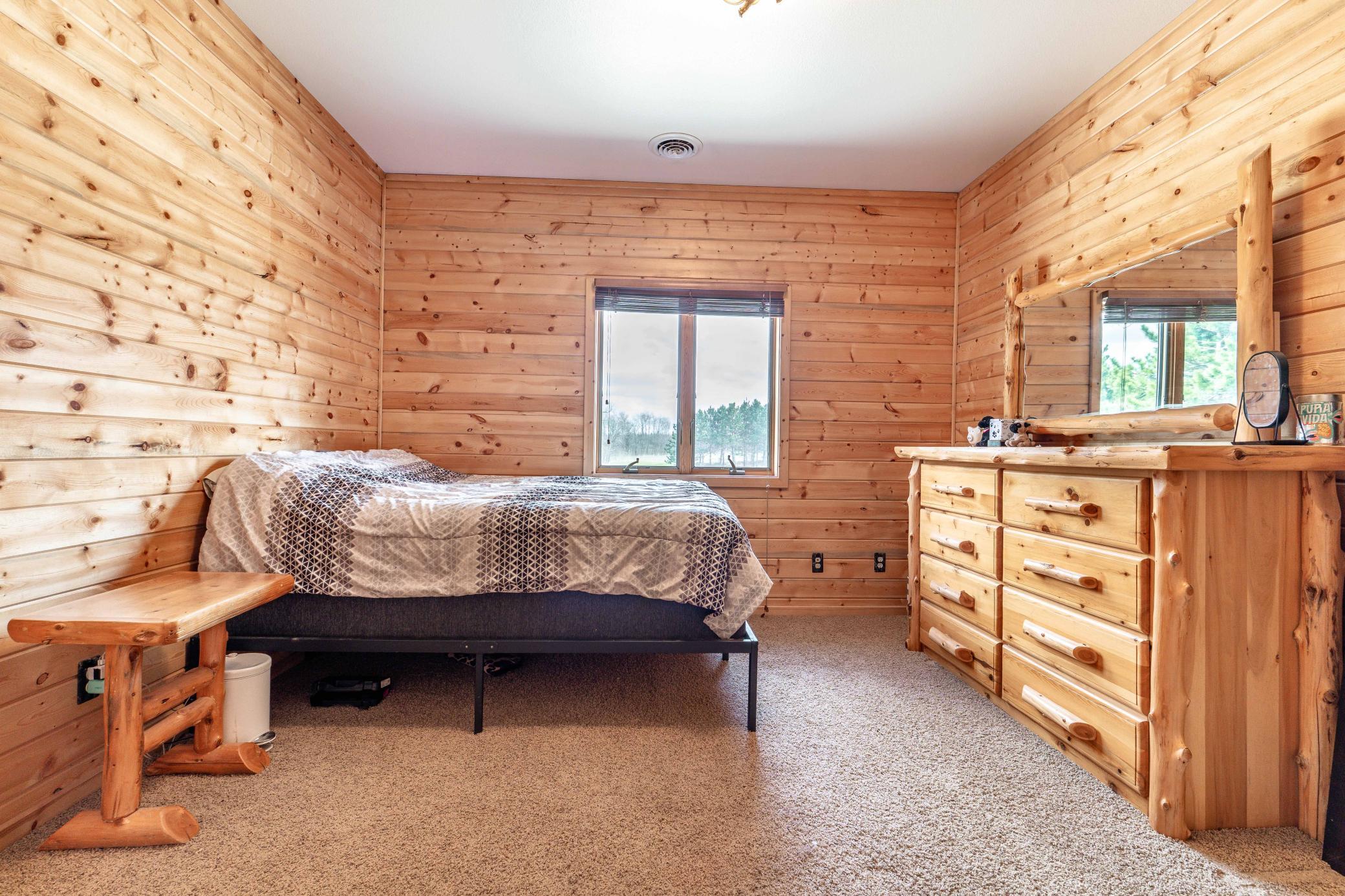 47500 Co HWY 51 Perham-220.jpg