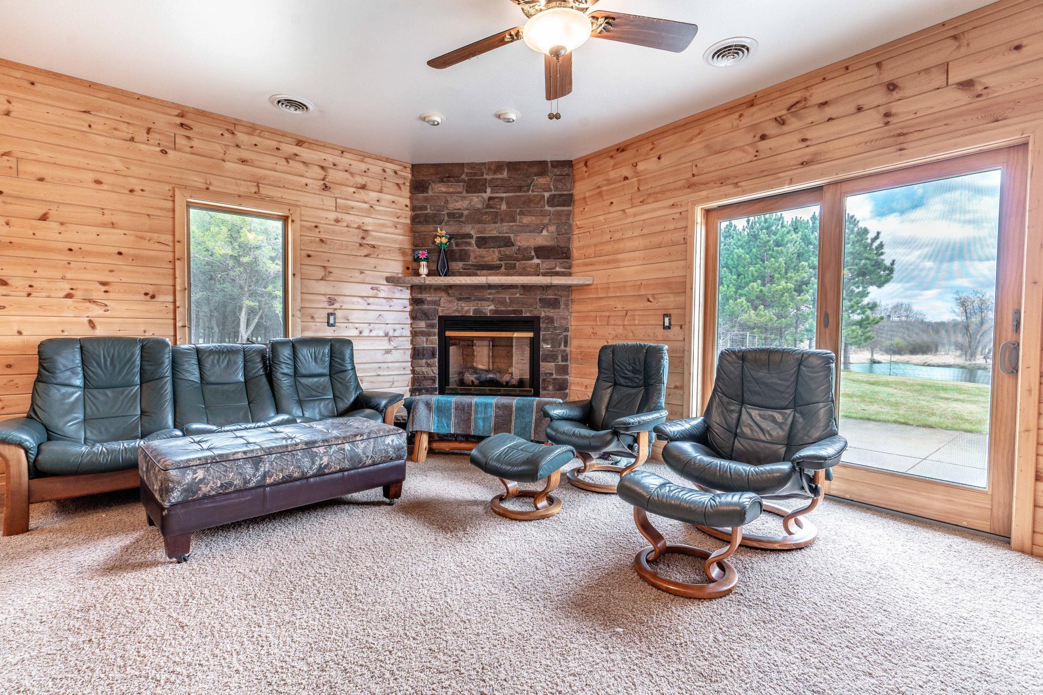 47500 Co HWY 51 Perham-212.jpg