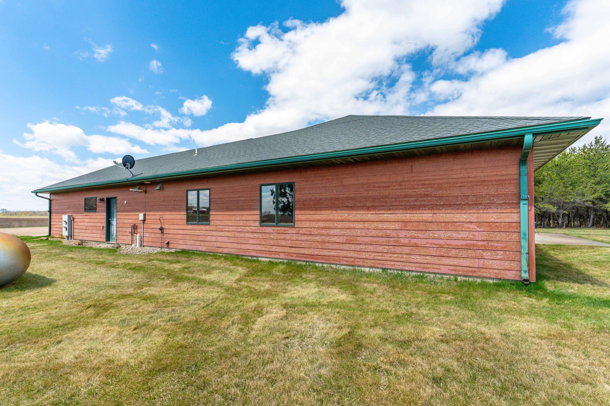 47500 Co HWY 51 Perham-119.jpg