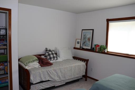 398 Pleasant Hill Drive, Winona, MN 55987