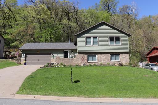 398 Pleasant Hill Drive, Winona, MN 55987