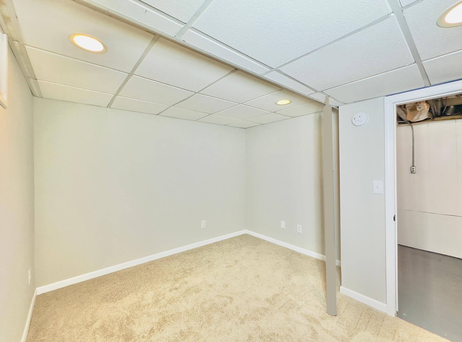 Lower bonus room