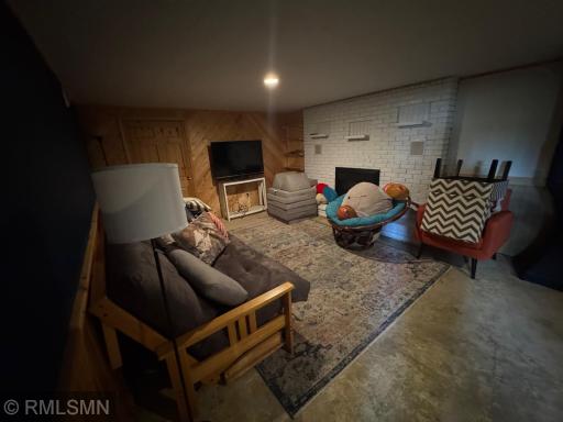 309 E Highway 210, Mcgregor, MN 55760