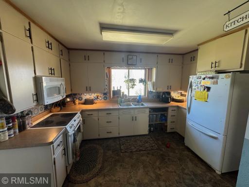 309 E Highway 210, Mcgregor, MN 55760