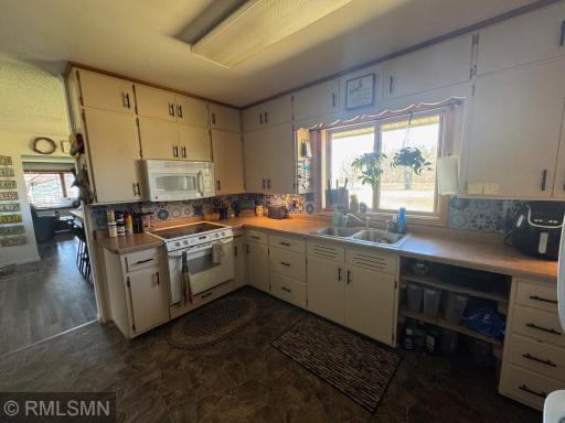 309 E Highway 210, Mcgregor, MN 55760