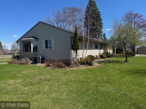 309 E Highway 210, Mcgregor, MN 55760