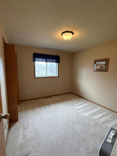 359 156th Avenue NE, Mayville, ND 58257
