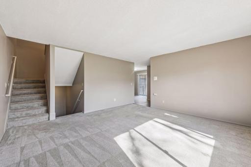 6342 Saint Johns Drive, Eden Prairie, MN 55346