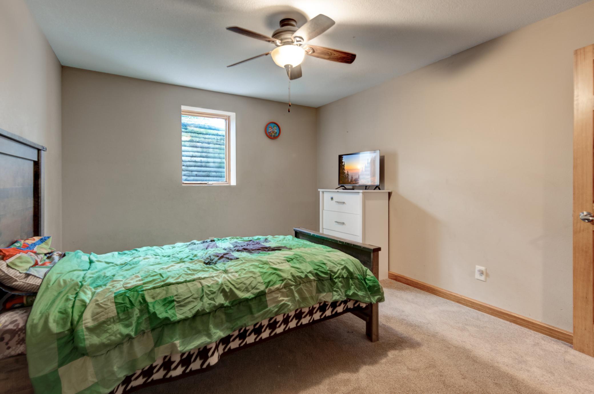 Kids Bdrm1.jpg