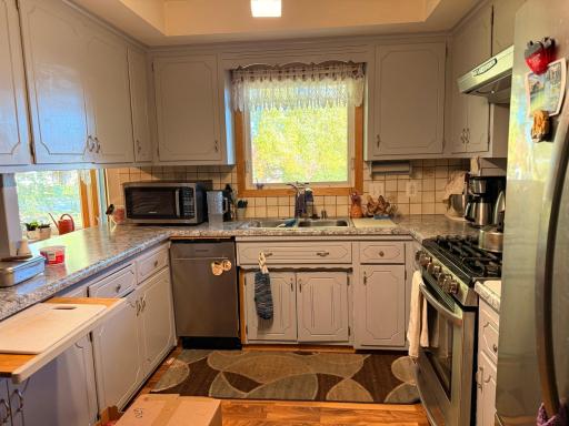 8534 195th Street W, Lakeville, MN 55044