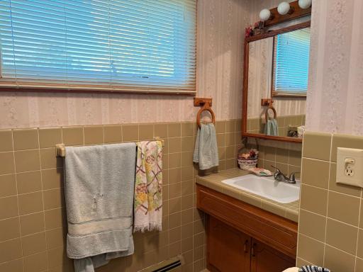 8534 195th Street W, Lakeville, MN 55044