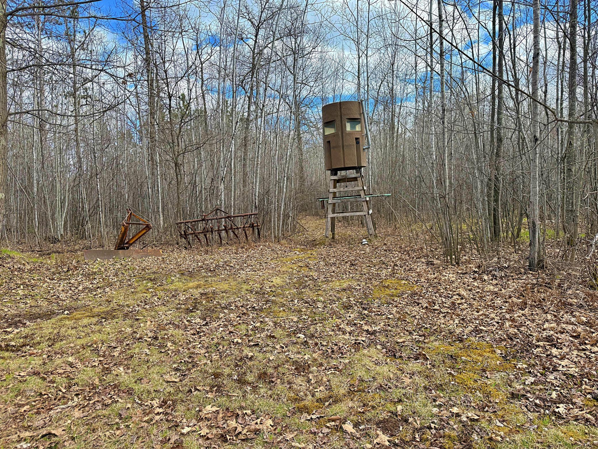 Deer stand 2.jpeg