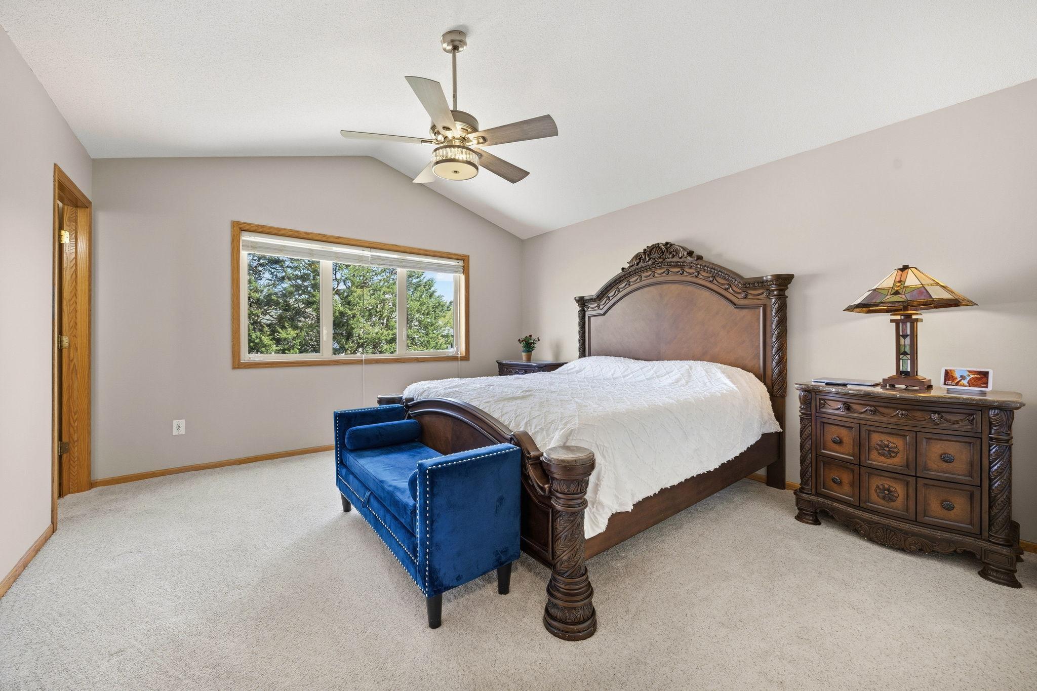 14-web-or-mls-100.jpg