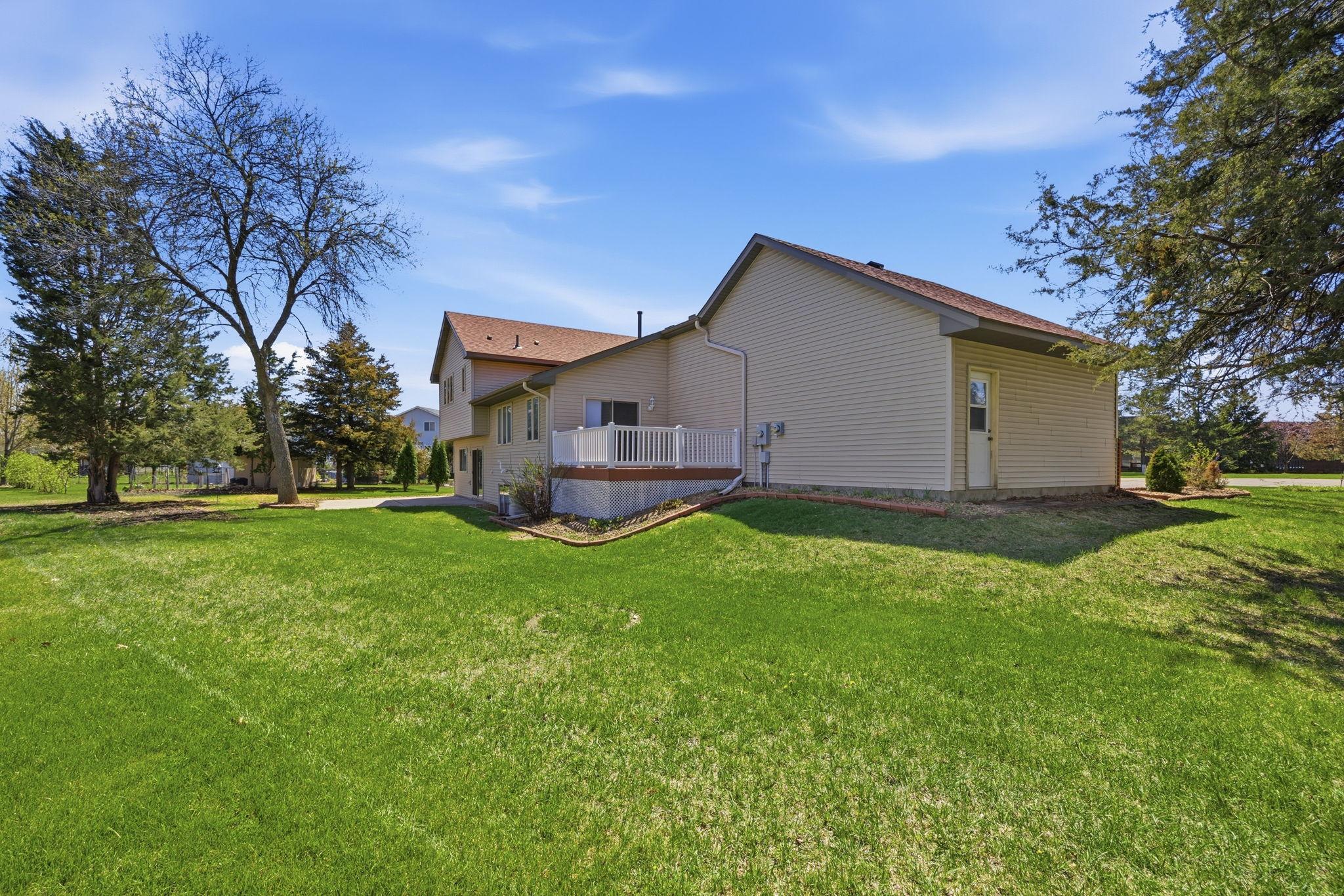 25-web-or-mls-123.jpg