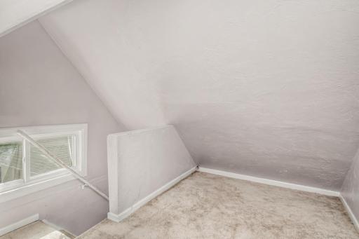 1119 Charles Avenue, Saint Paul, MN 55104