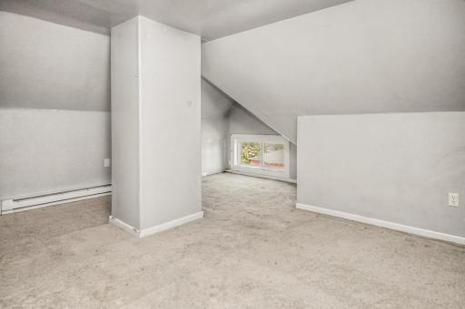 1119 Charles Avenue, Saint Paul, MN 55104