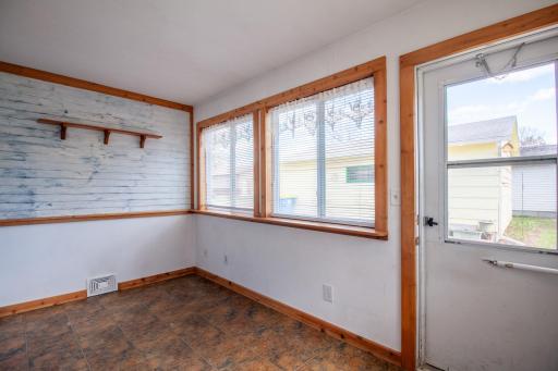 407 Holden Avenue, Henning, MN 56551