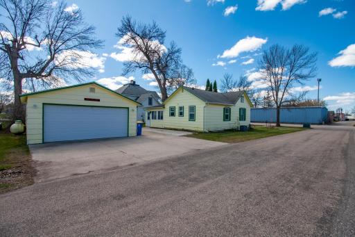 407 Holden Avenue, Henning, MN 56551