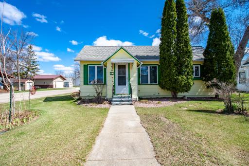 407 Holden Avenue, Henning, MN 56551