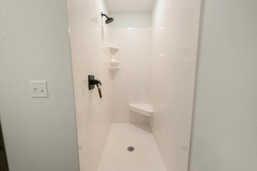 2323 40th Avenue S, Saint Cloud, MN 56301