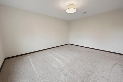 2323 40th Avenue S, Saint Cloud, MN 56301