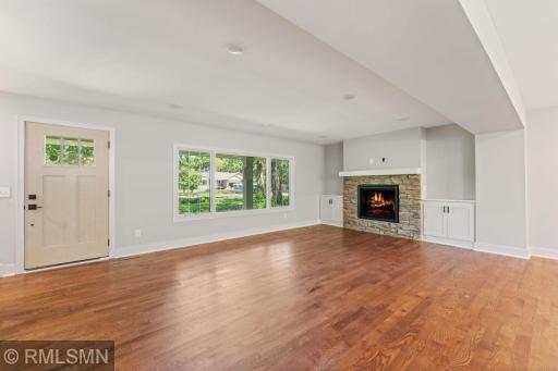 1255 78th Street, Victoria, MN 55386