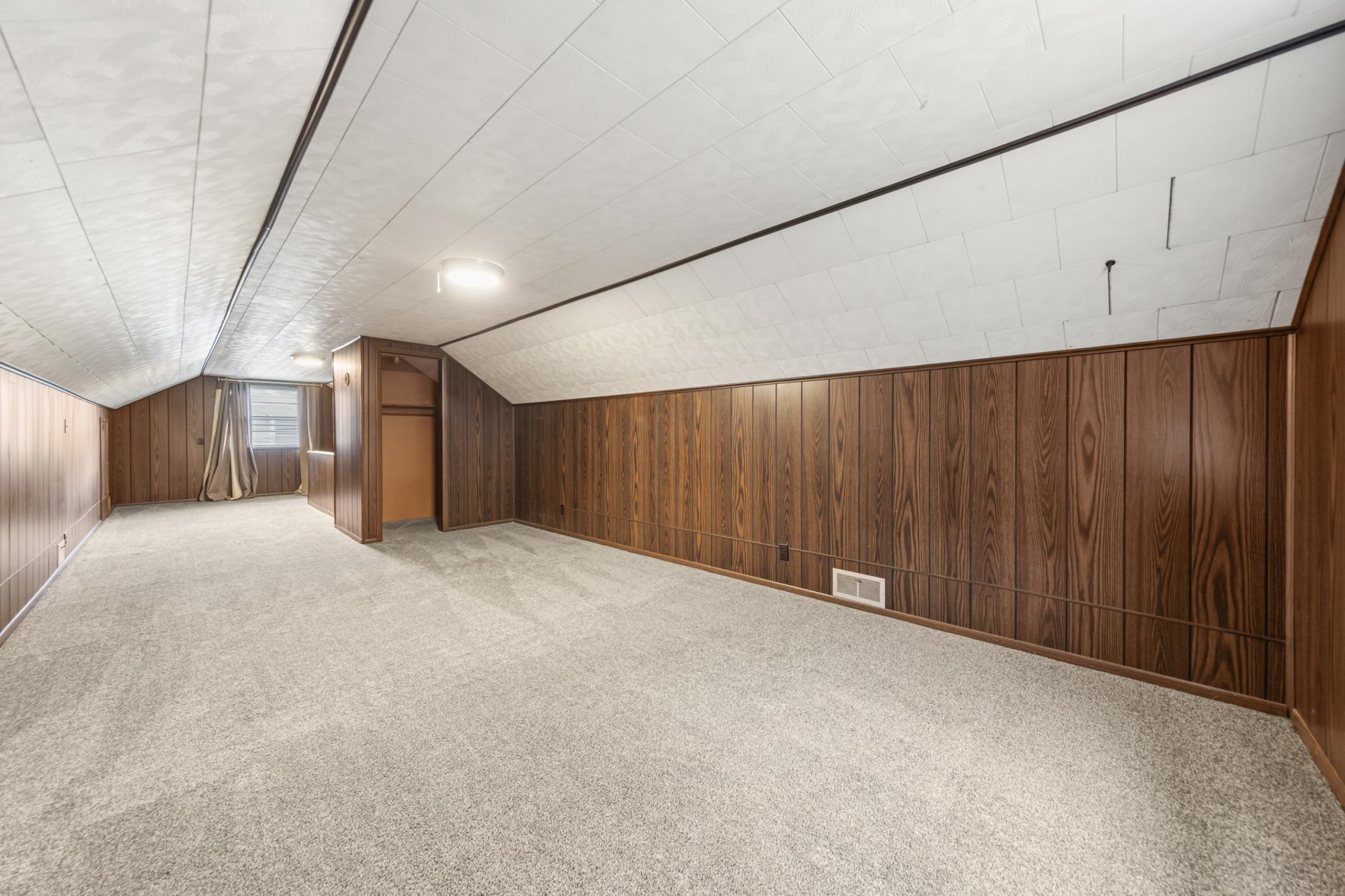 34 bedroom 3.jpg