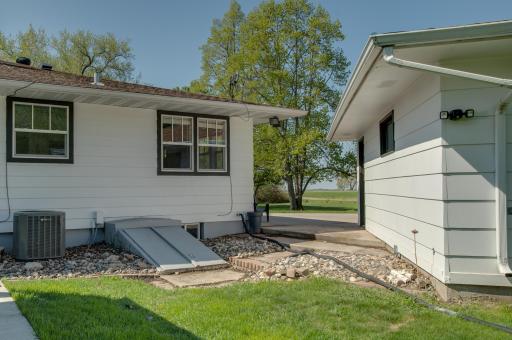 6894 150th Avenue N, Felton, MN 56536