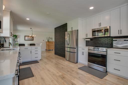 6894 150th Avenue N, Felton, MN 56536