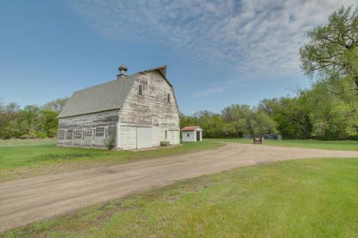 6894 150th Avenue N, Felton, MN 56536