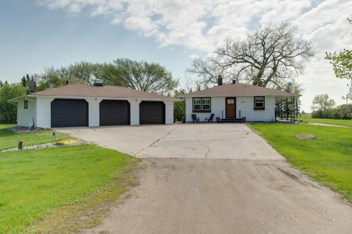 6894 150th Avenue N, Felton, MN 56536