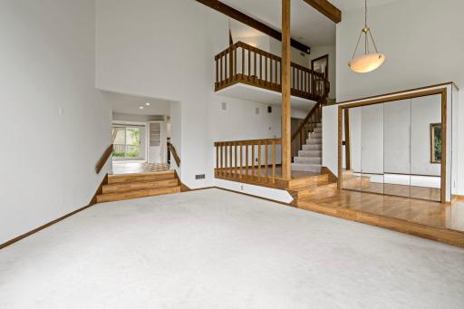 10300 27th Avenue N, Minneapolis, MN 55441