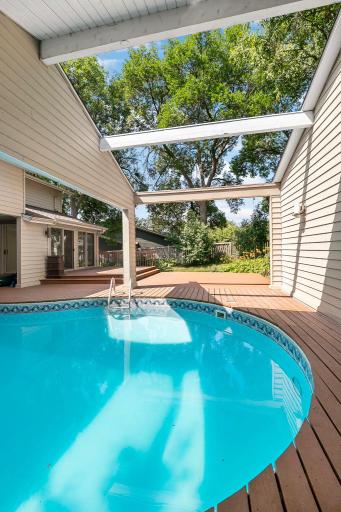 10300 27th Avenue N, Minneapolis, MN 55441