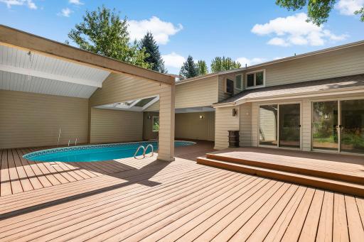 10300 27th Avenue N, Minneapolis, MN 55441