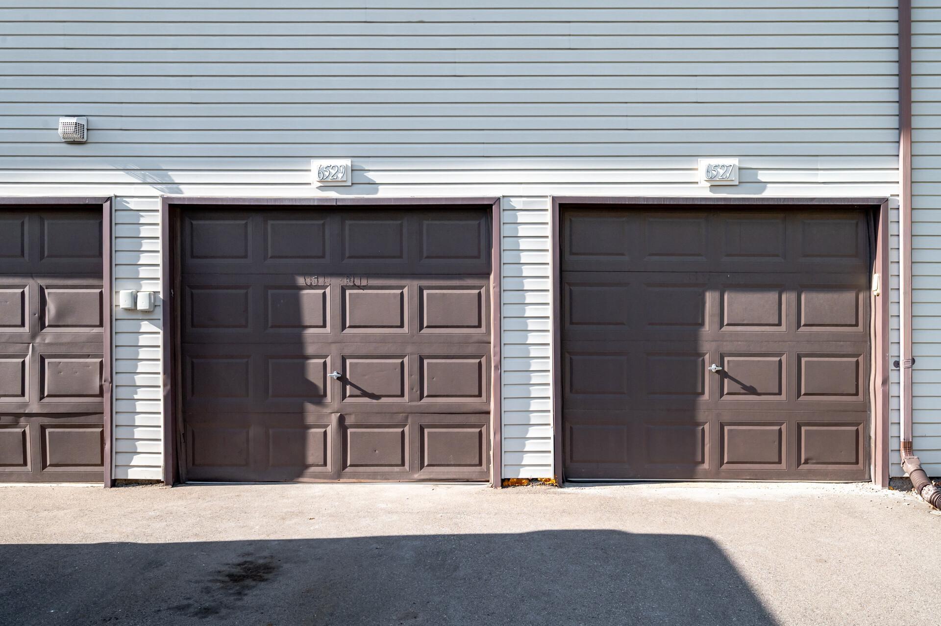 Single stall garage walks right into the kitchen/dining area