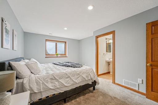 24560 Cedar Point Road, New Prague, MN 56071
