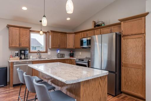 2080 Pratt Cir, Saint Peter, MN 56082