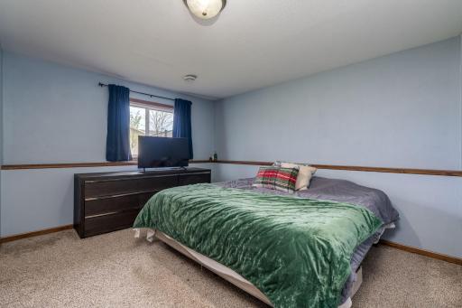 2080 Pratt Cir, Saint Peter, MN 56082
