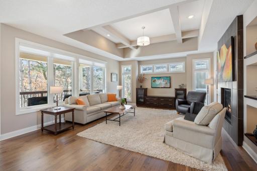 6357 Coteau Trail, Eden Prairie, MN 55344